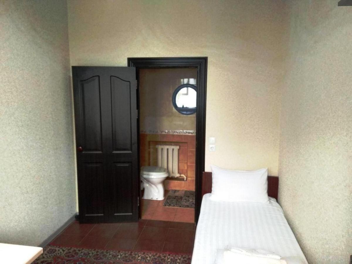 Safar Hotel Ташкент Экстерьер фото